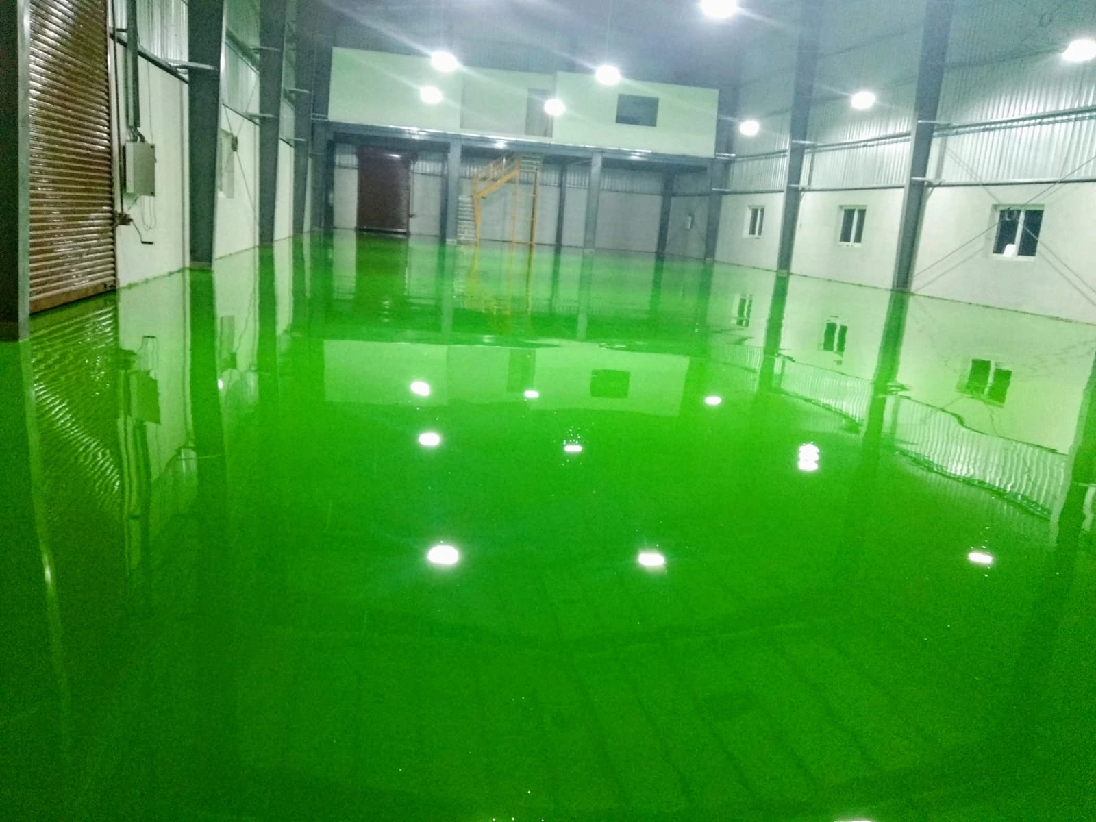 Epoxy Self-Level Flooring
